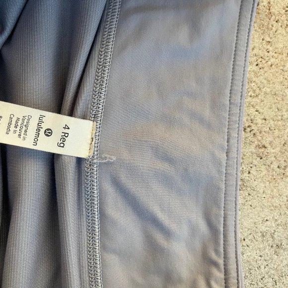 Lululemon Speed Up Shorts - Picture 4 of 4